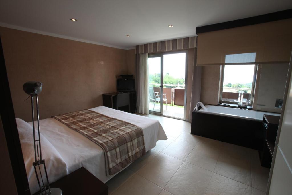 Hotel Montaltmar Sant Vicenç de Montalt Habitación foto